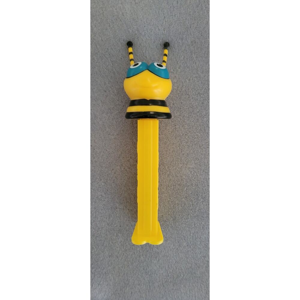 PEZ Baby Bee from Bugz Series Dispenser - VINTAGE/2000!!
